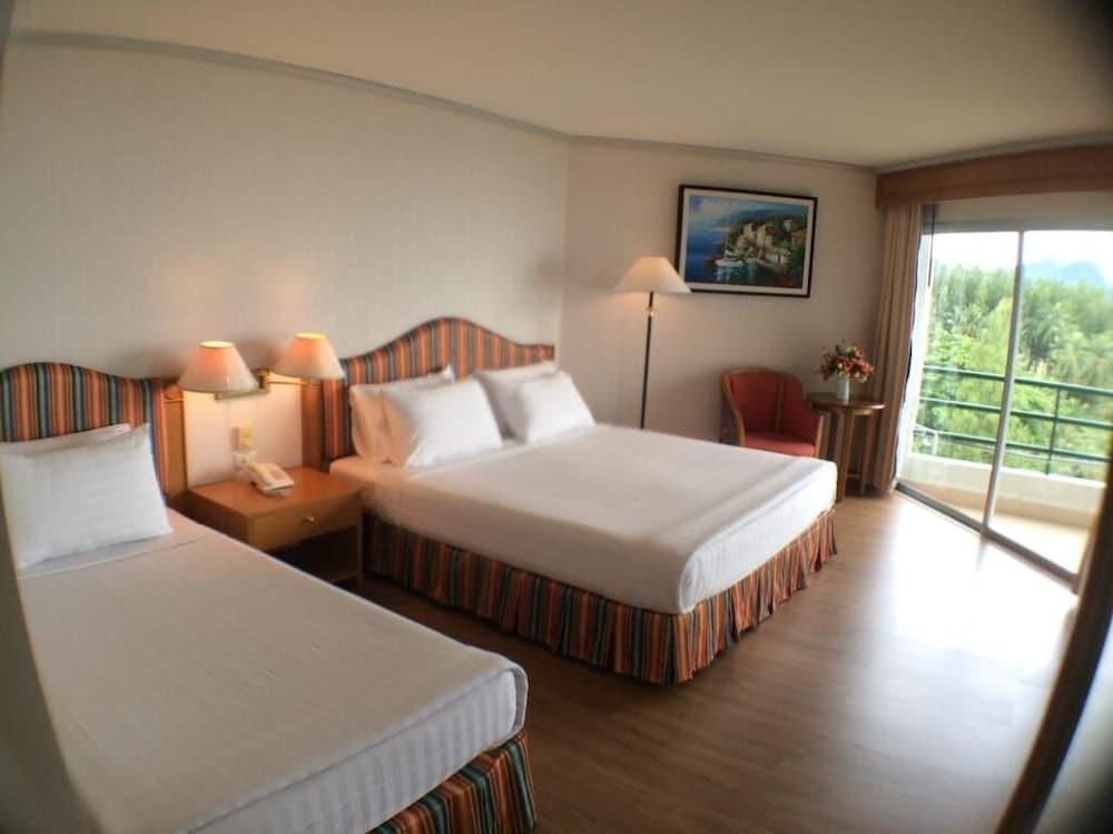 Khanom Golden Beach Hotel Exterior foto